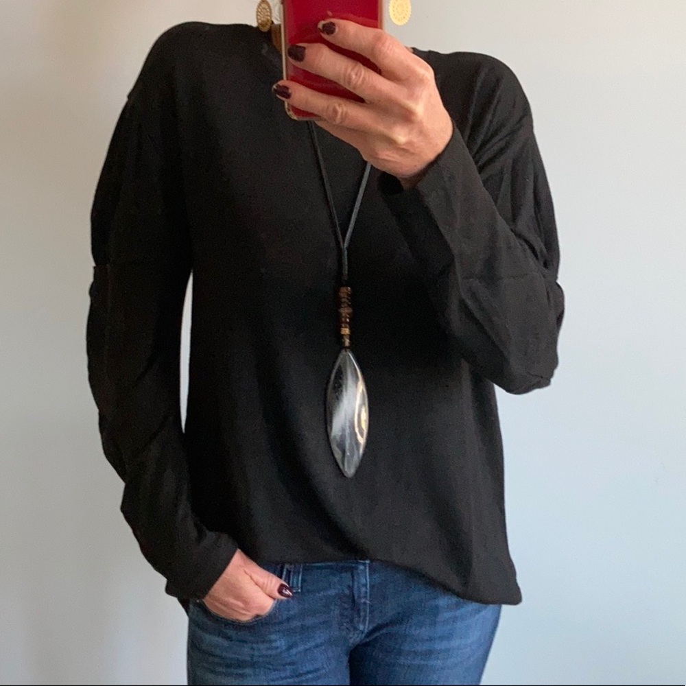 Black, Gathered Sleeve Tunic Top